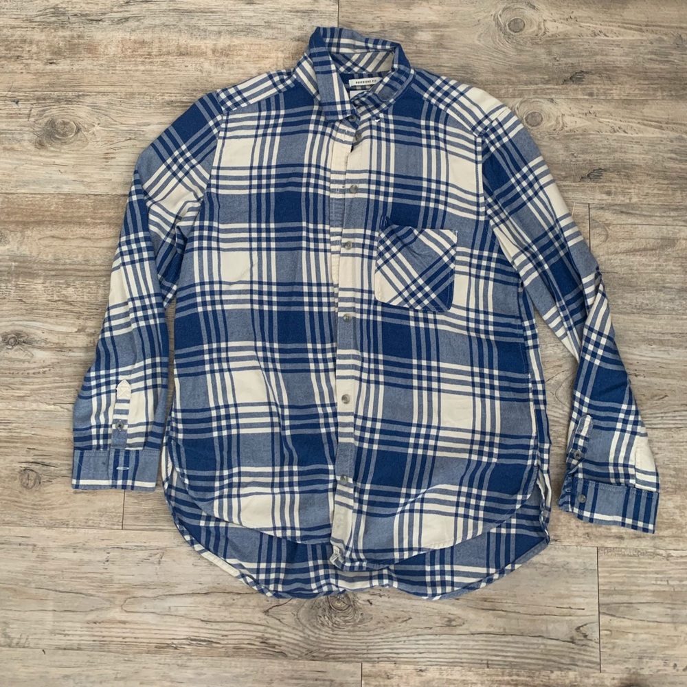 American Eagle boyfriend fit flannel (size L)